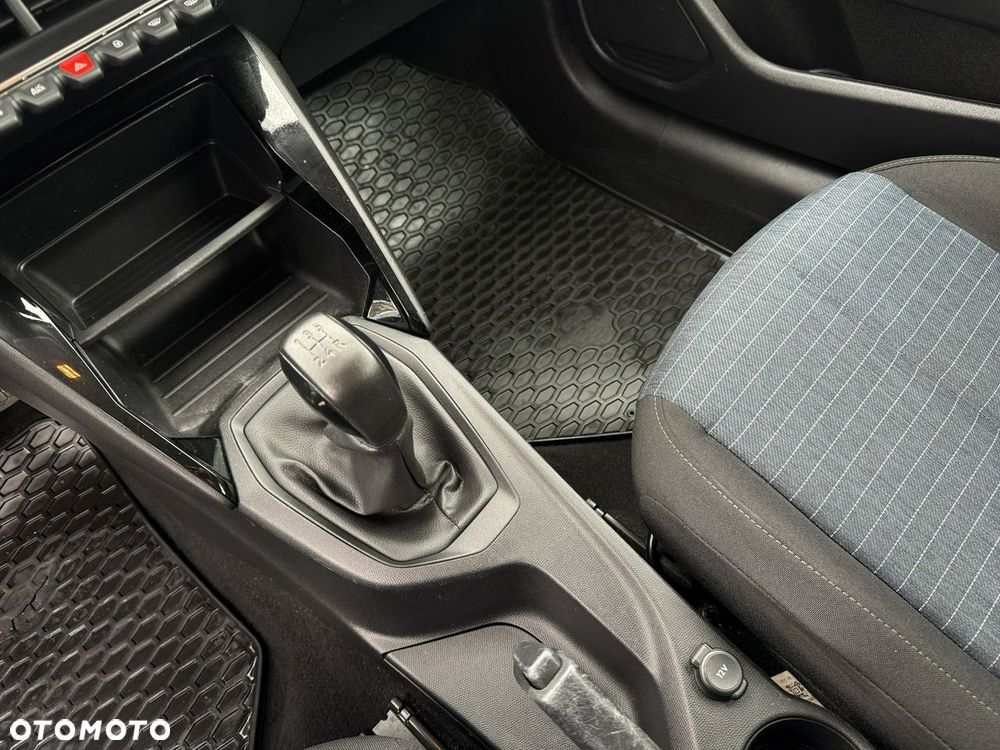 Peugeot 208 1.2 PureTech Like S&S - 18