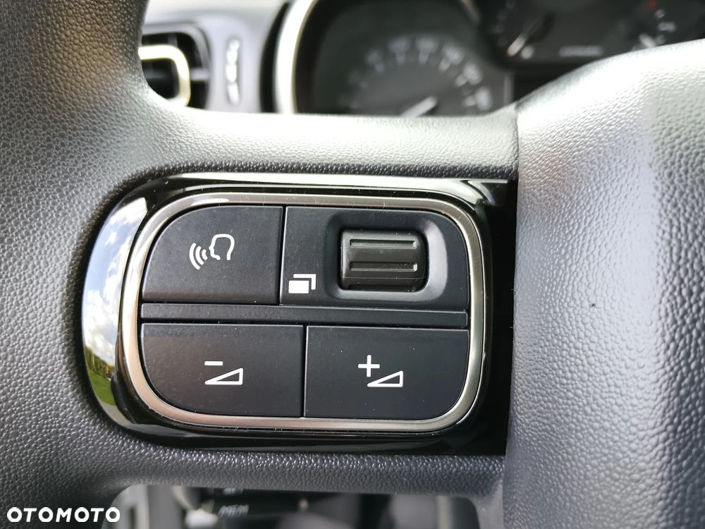 Citroën C3 1.2 PureTech Shine - 28