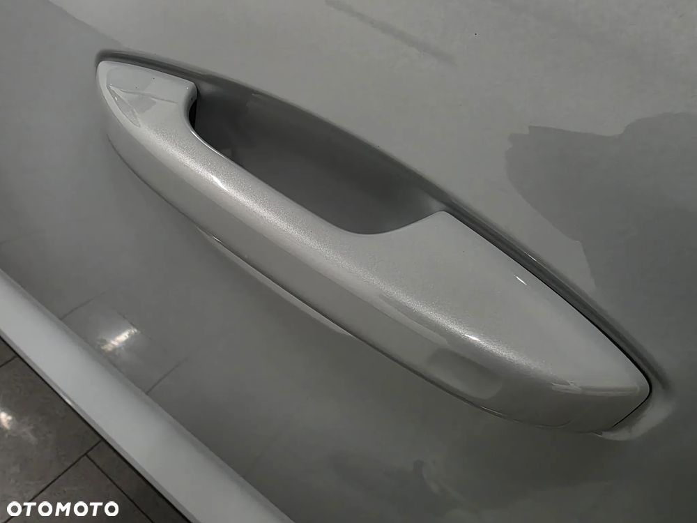 Volvo XC 40 D3 SCR R-Design - 24