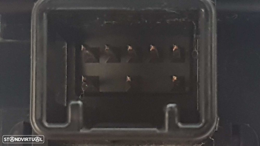 INSERIR INTERRUPTOR DE PARADA TOYOTA AURIS HYBRID ACTIVE - 8