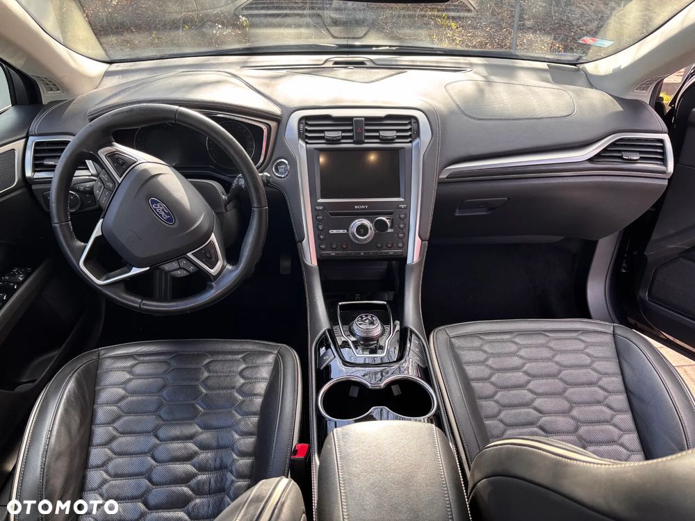 Ford Mondeo 2.0 EcoBlue Vignale - 16