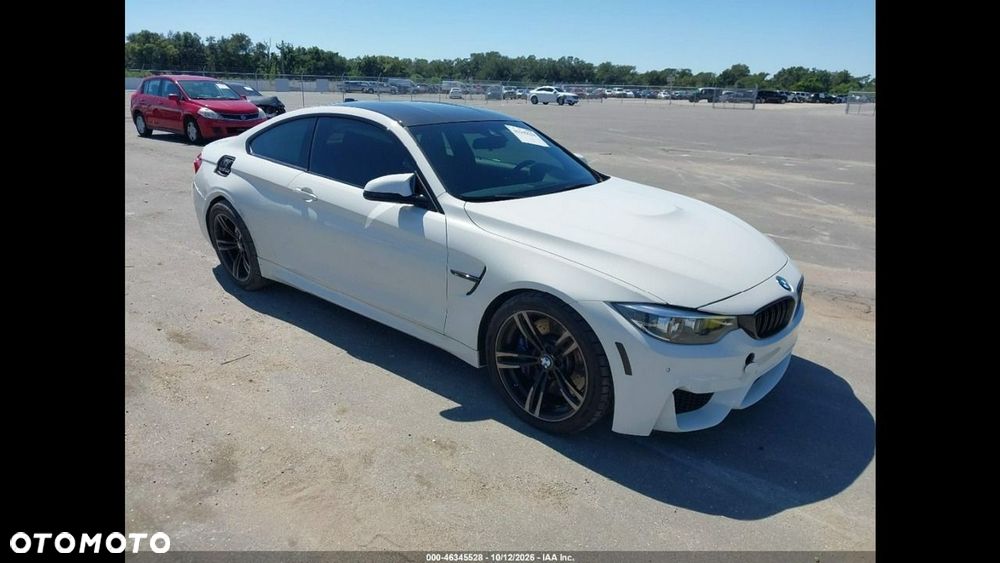 BMW M4 DKG - 3