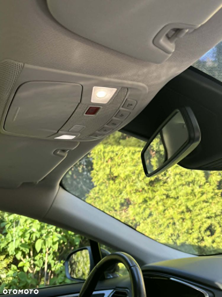Ford Mondeo 2.0 EcoBlue Titanium - 17