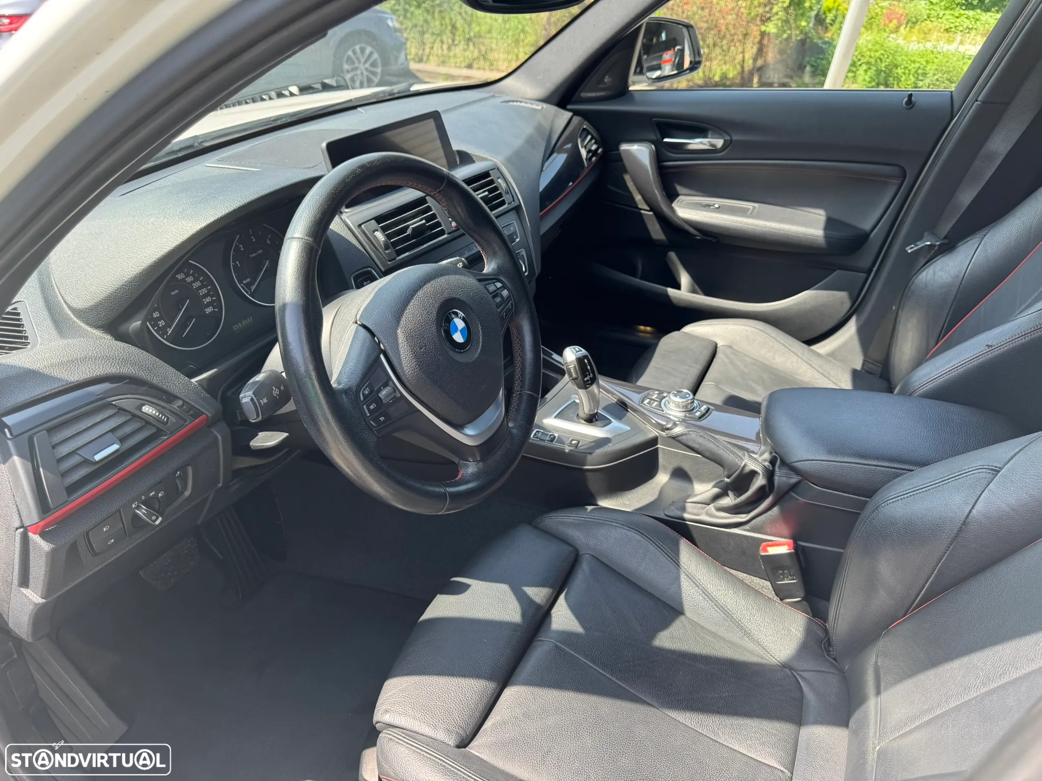 BMW 120 d Sport-Aut. Sport Line - 16
