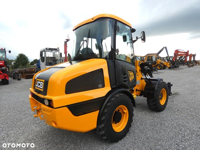 JCB 406 z Niemiec / Tylko 2803mtg / Bez DPF / Ładny Stan / - 6