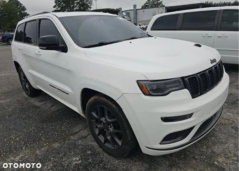 Jeep Grand Cherokee - 1