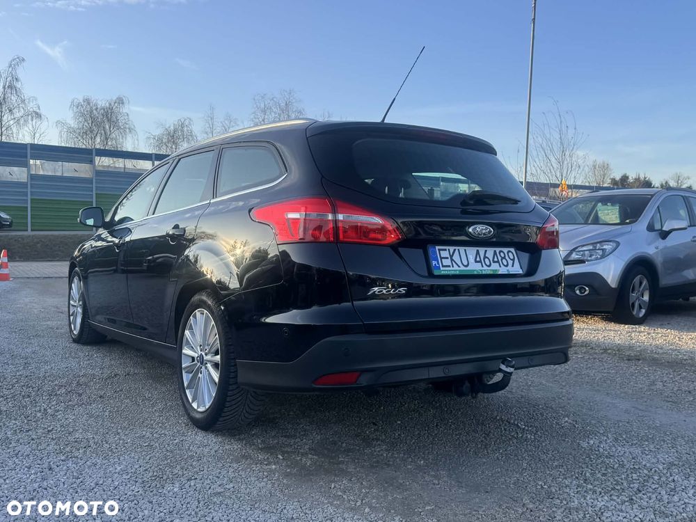 Ford Focus - 11