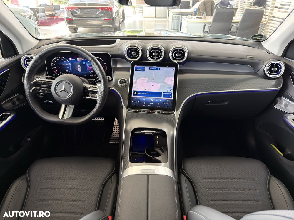 Mercedes-Benz GLC 300 d 4MATIC MHEV - 13