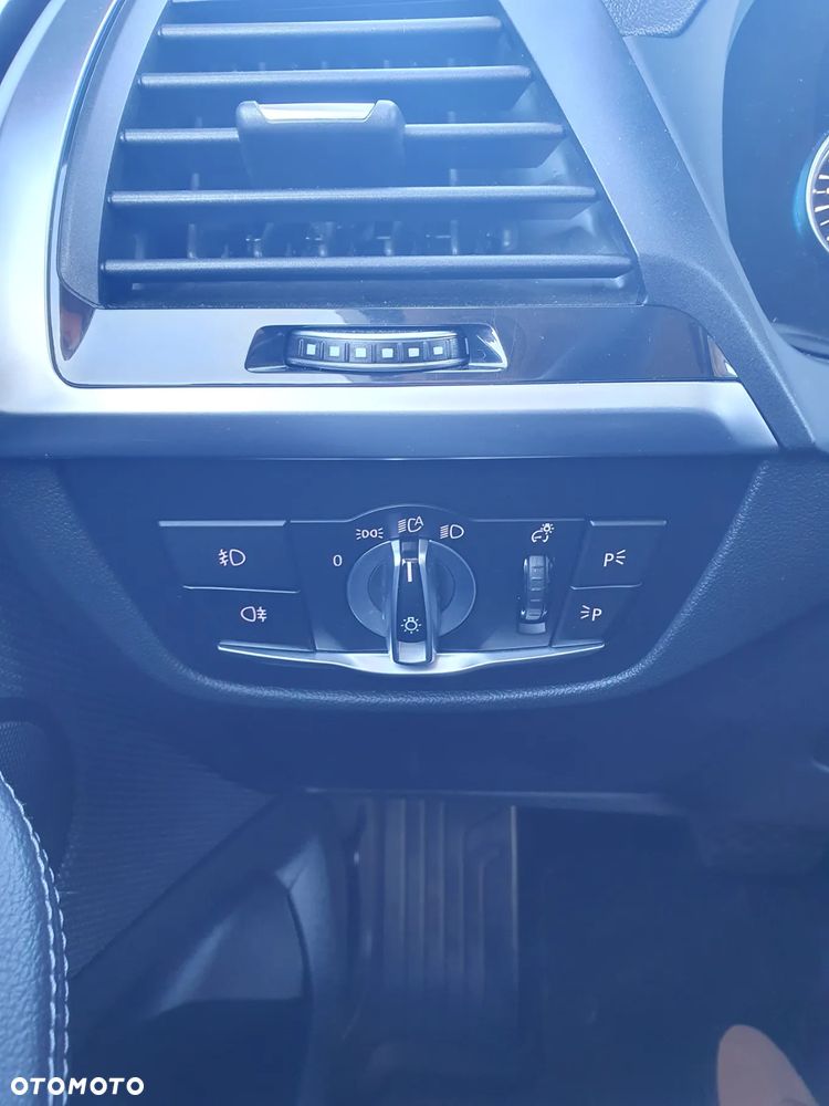 BMW X3 xDrive20d xLine - 18