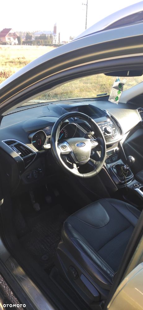 Ford Kuga 2.0 TDCi 4WD Titanium - 6