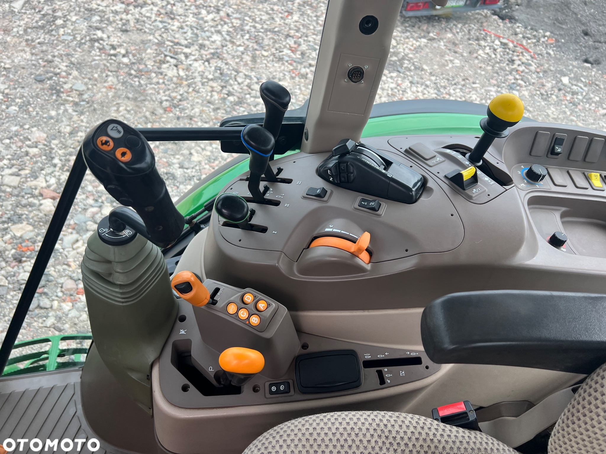 John Deere 6115RC - 16