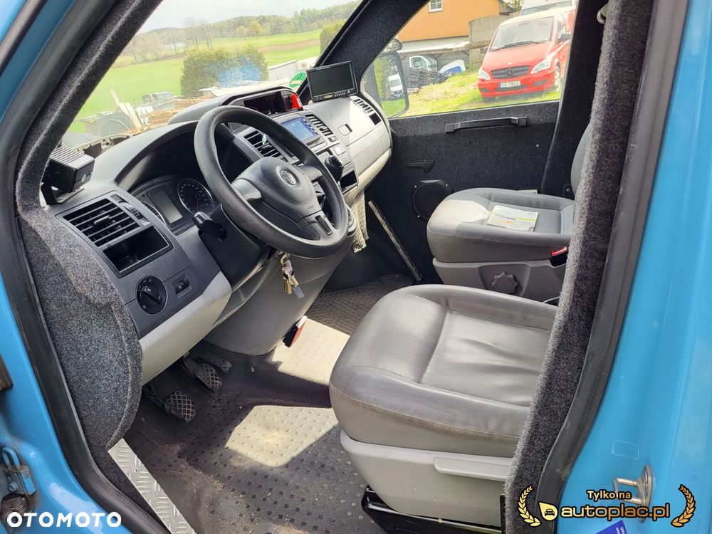 Volkswagen T5 Transporter 3 osie - 8