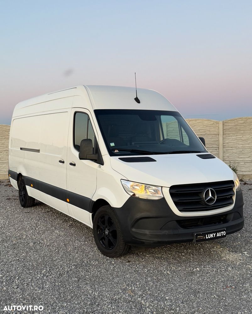 Mercedes-Benz Sprinter - 8