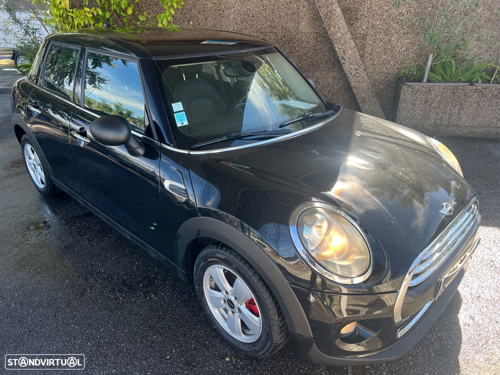 MINI 5 Portas Cooper D - 5