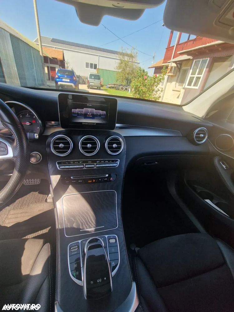 Mercedes-Benz GLC - 4