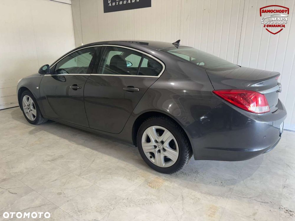 Opel Insignia - 8