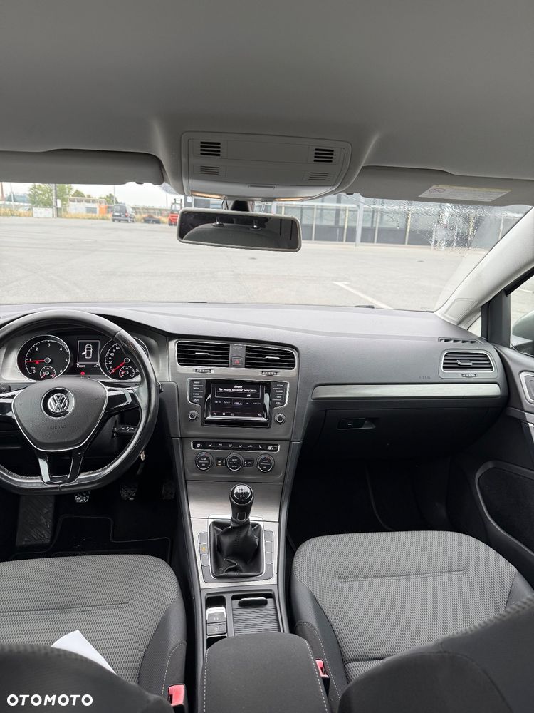 Volkswagen Golf VII 1.6 TDI BMT Comfortline - 9