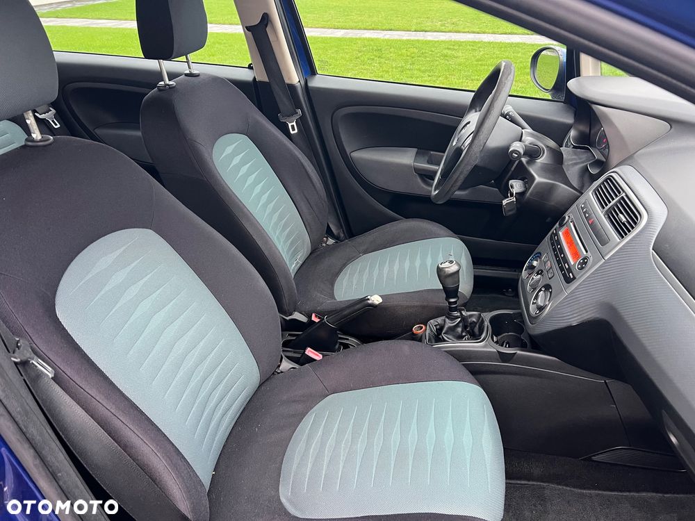 Fiat Grande Punto - 14