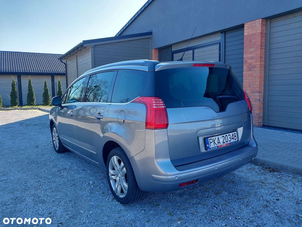 Peugeot 5008 THP 165 EAT6 Stop & Start Allure - 3