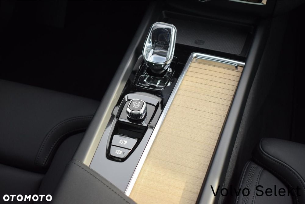 Volvo XC 60 - 19