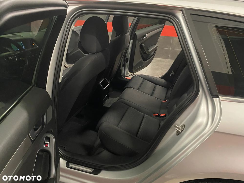 Audi A4 Avant 2.0 TDI - 23