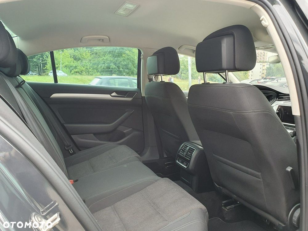 Volkswagen Passat 1.5 TSI EVO Comfortline DSG - 16