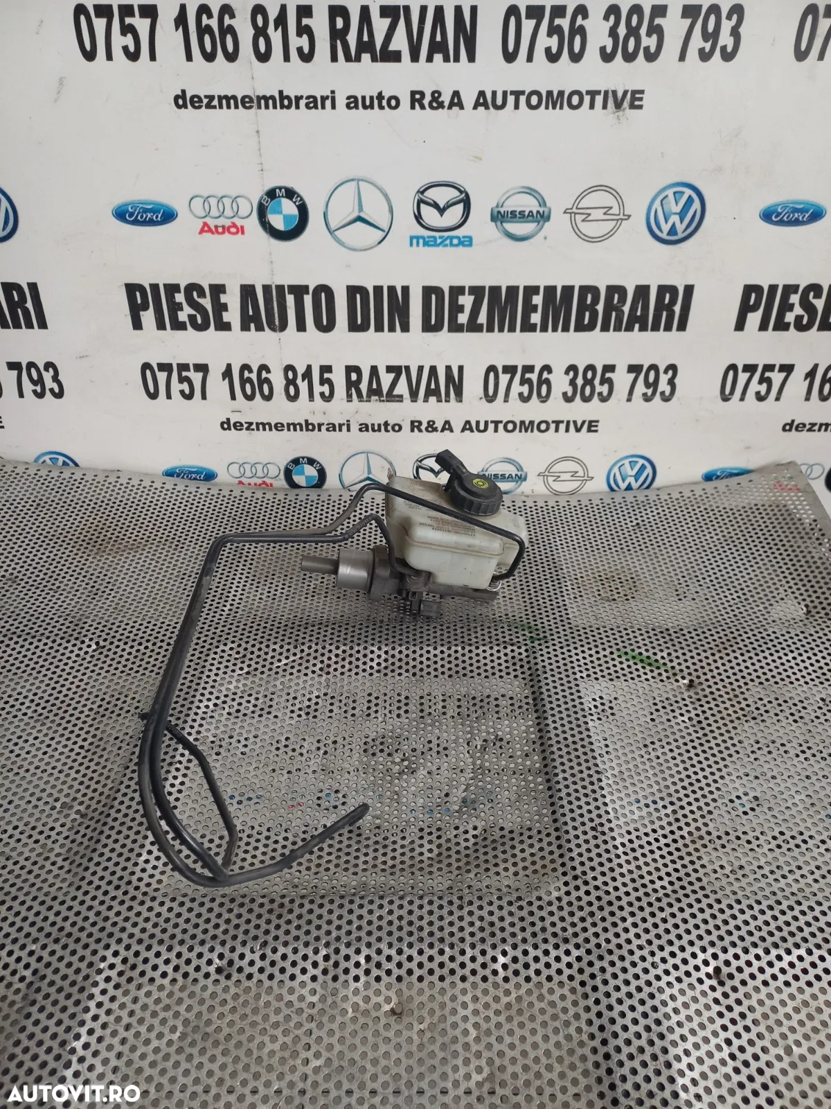Pompa Frana Vw Golf 5 Jetta Volan Stanga 1.4 TSI Dupa 2005 - 3