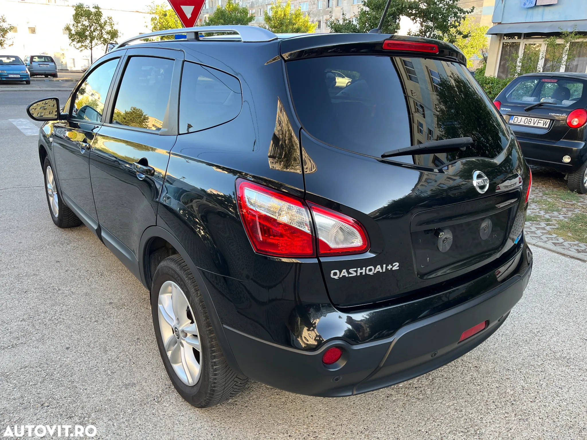 Nissan Qashqai+2 - 4