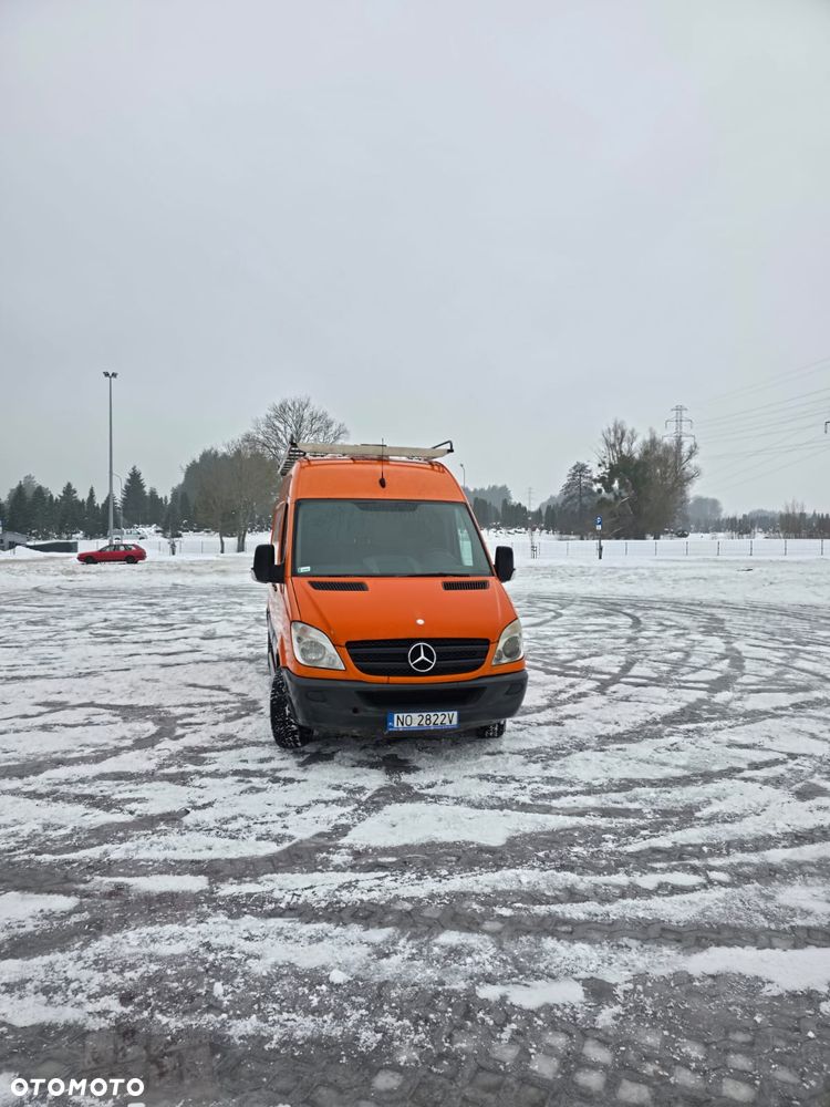 Mercedes-Benz Sprinter z zabudową warsztatową - 3