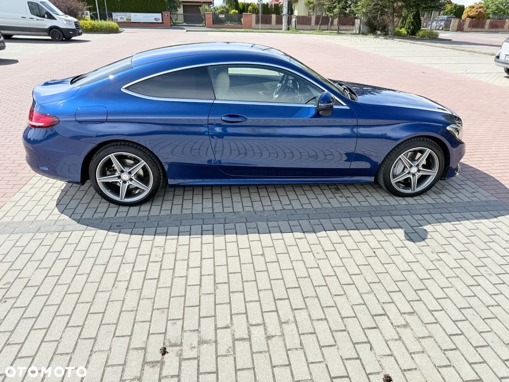 Mercedes-Benz Klasa C 300 7G-TRONIC - 13