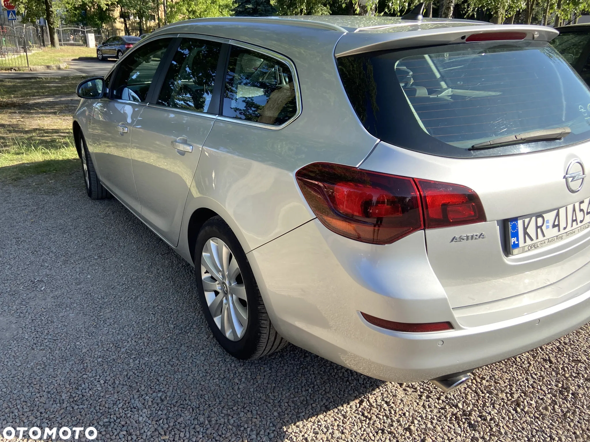 Opel Astra IV 2.0 CDTI Cosmo - 6