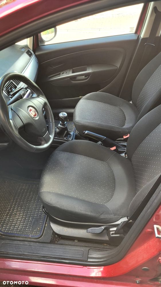 Fiat Punto 1.2 8V - 7
