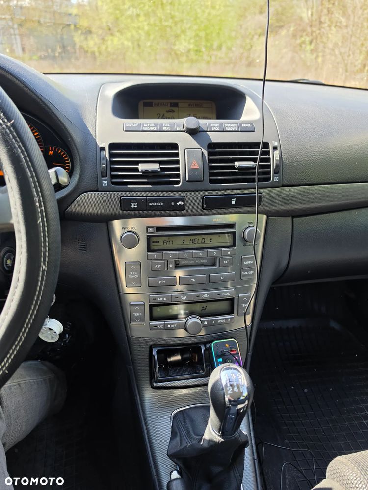 Toyota Avensis 1.8 VVT-i Executive - 9