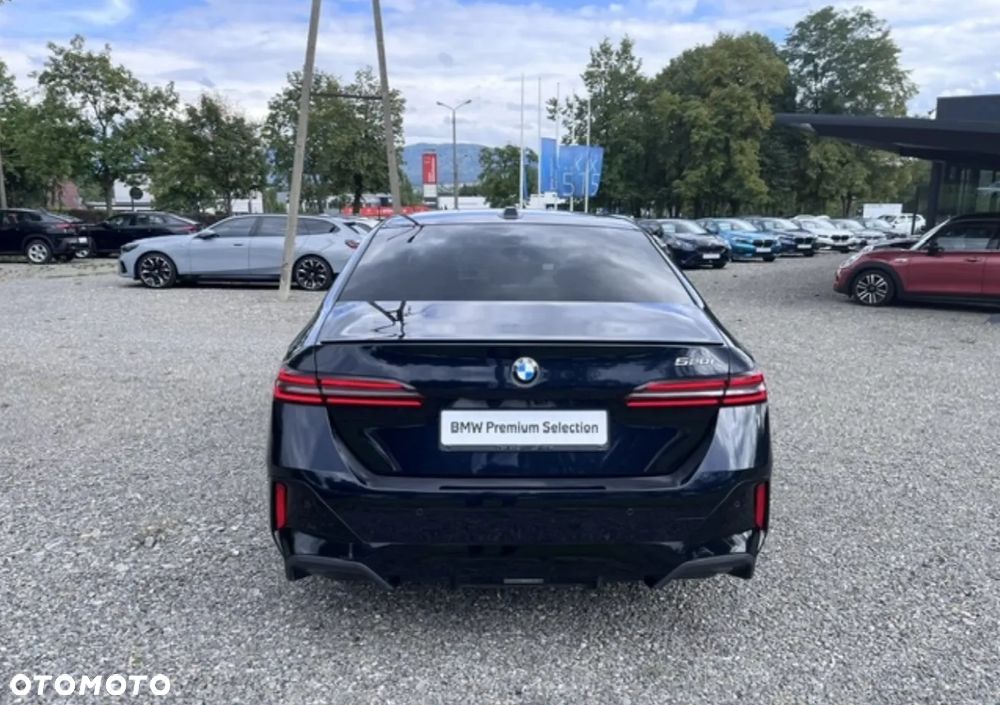 BMW 5 Series 2024 photo 5
