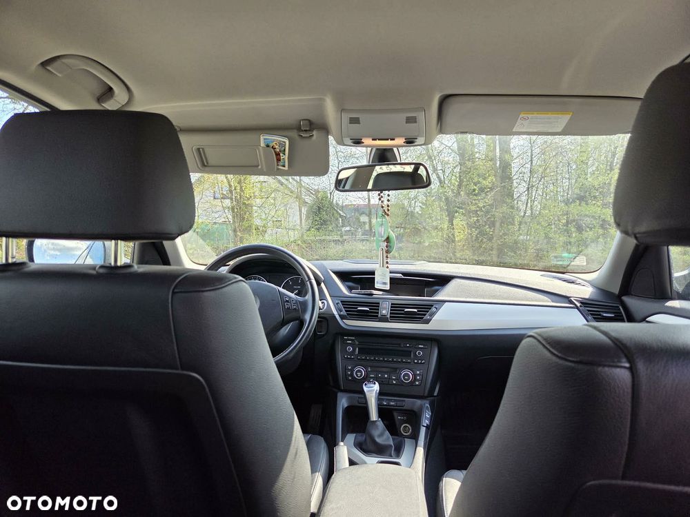 BMW X1 xDrive20d - 9