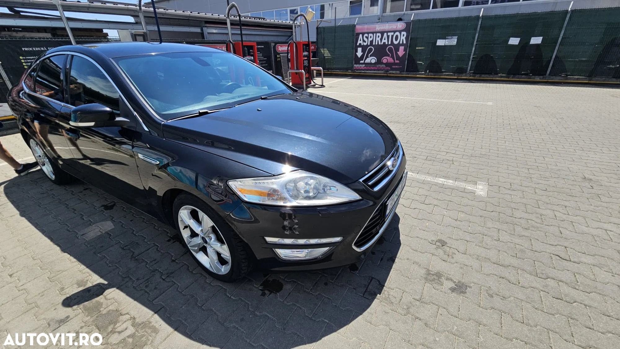 Ford Mondeo 2.0 TDCi Powershift Business Class - 3