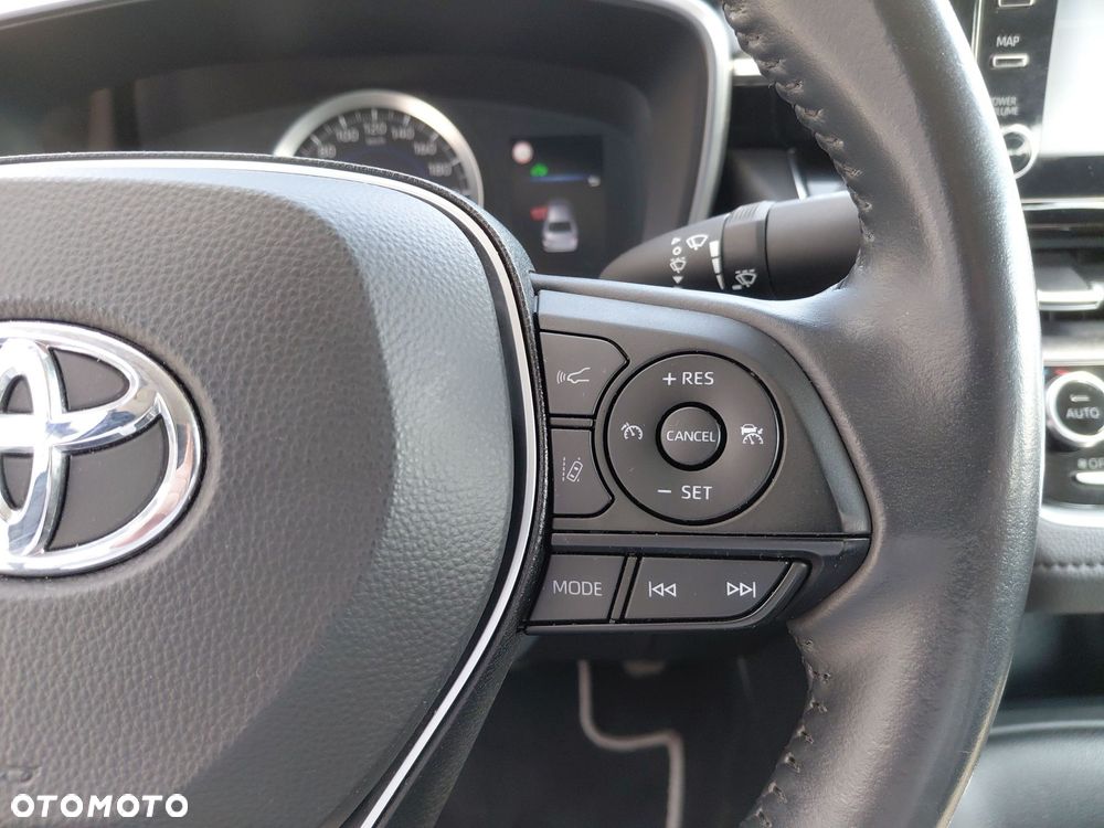 Toyota Corolla 1.8 Hybrid Comfort - 23
