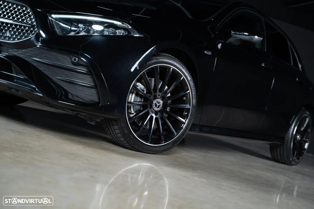 Mercedes-Benz A 250 e AMG Line - 7