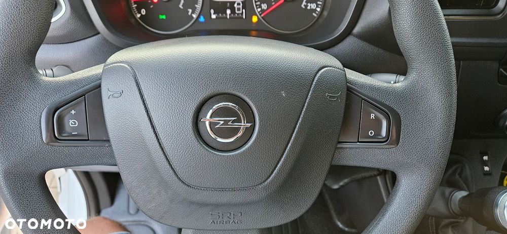 Opel Movano - 24