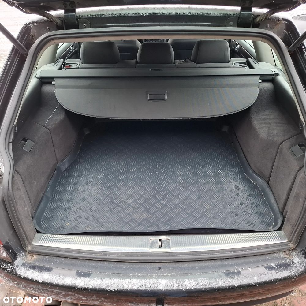 Audi A6 Avant 2.4 Multitronic - 9