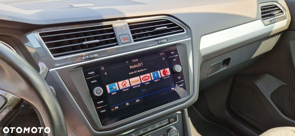 Volkswagen Tiguan - 22