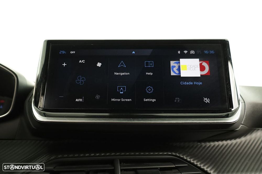 Peugeot 2008 1.2 PureTech Allure EAT8 - 10