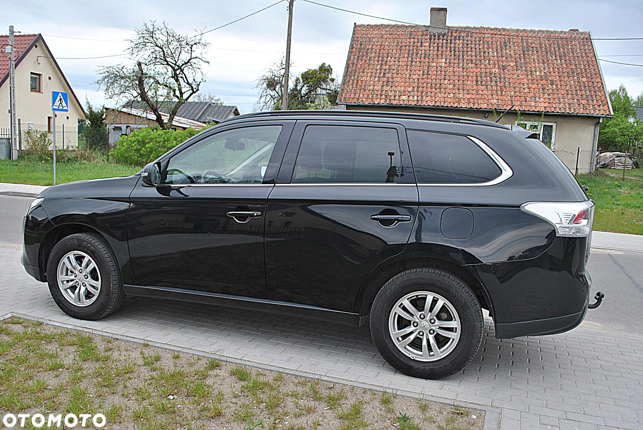 Mitsubishi Outlander 2.2 DID Intense + - 5
