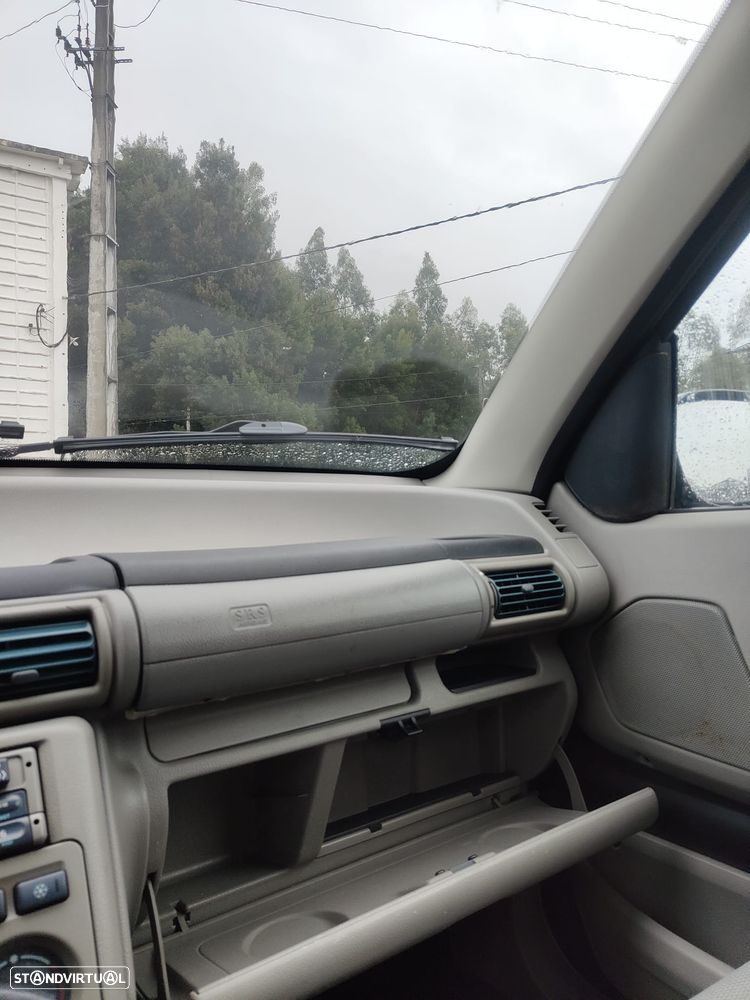 Land Rover Freelander 2.0 Td4 - 10