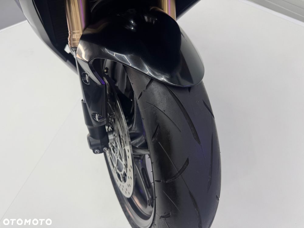 Triumph Daytona - 10