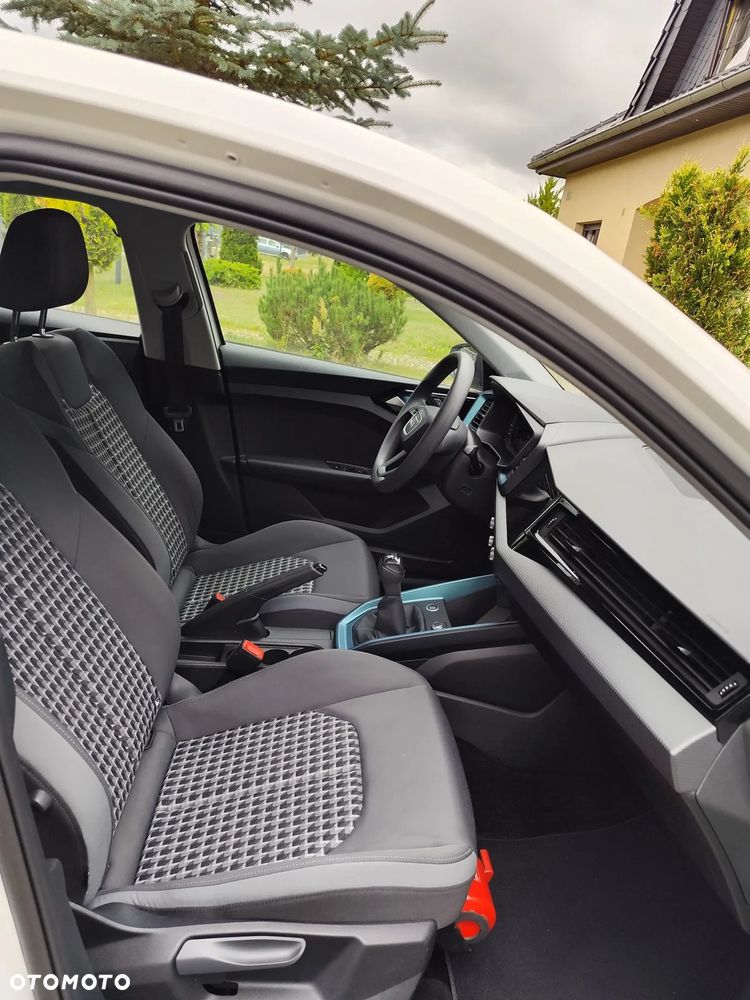Audi A1 Sportback 25 TFSI Advanced - 16
