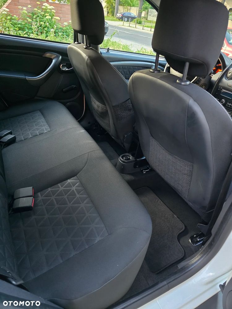Dacia Duster 1.6 Ambiance Euro5 - 34