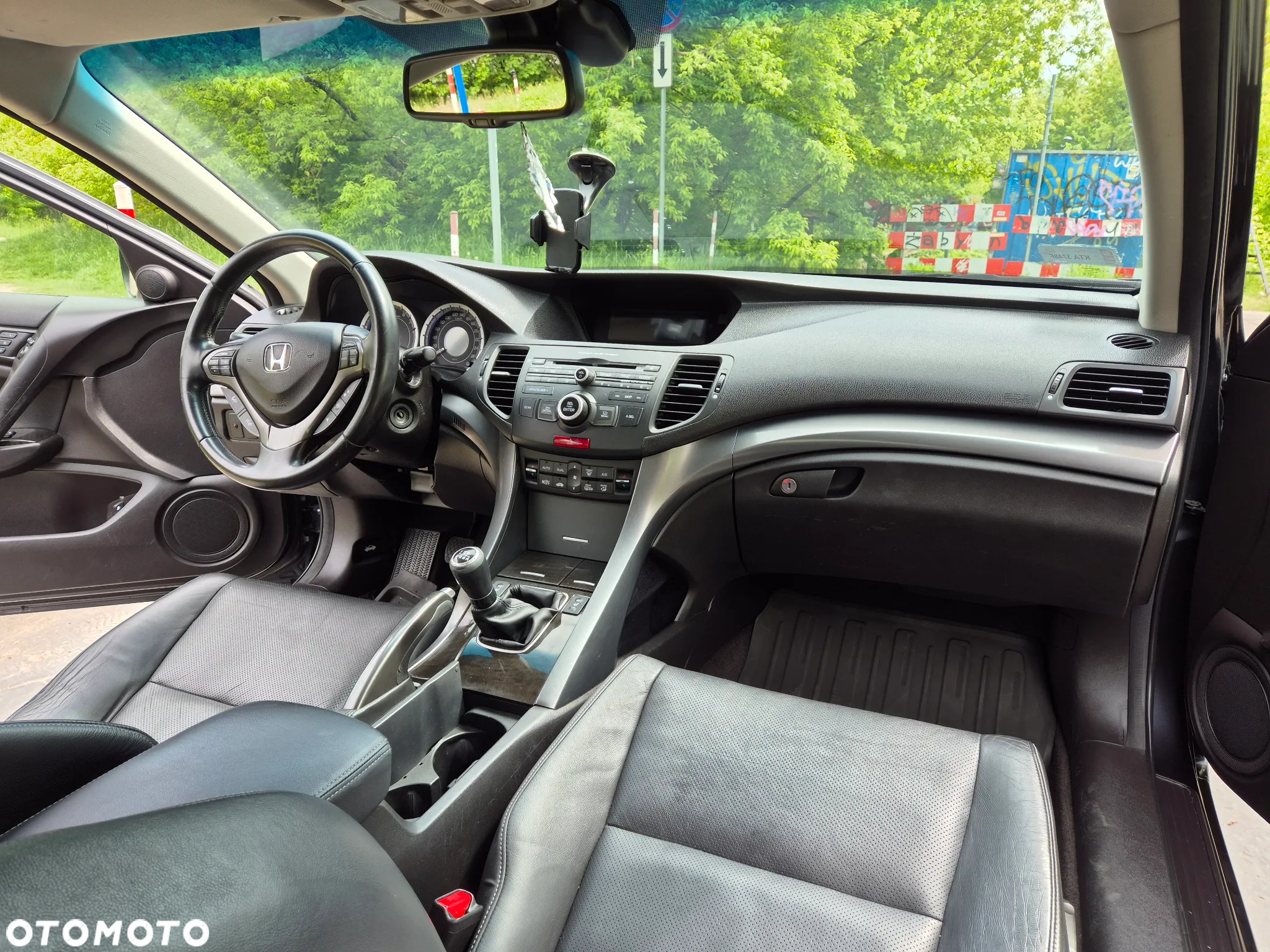 Honda Accord 2.4 Executive - 13