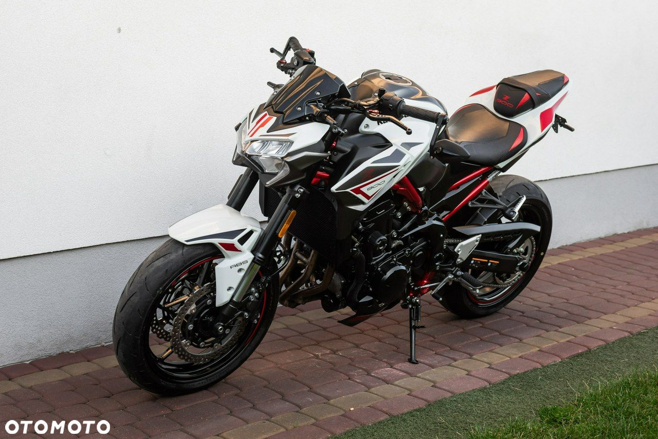 Kawasaki Z - 6