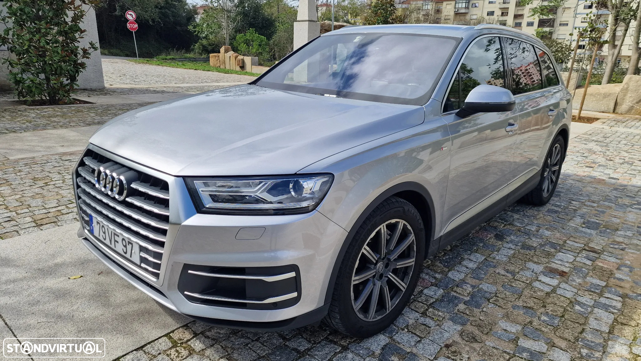 Audi Q7 3.0 TDI quattro S-line Tiptronic 7L - 4